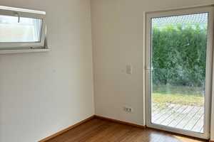 Exklusiver und lichtdurchfluteter Bungalow mit Doppelgarage in ruhiger und zentraler Lage – Ostholstein (Kreis) – Vorschaubild 11
