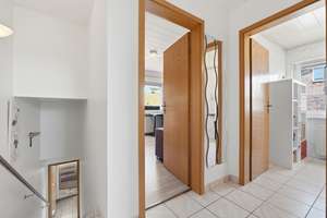 Ländlich eingebettete und modernisierte Doppelhaushälfte mit Garage, Kaminofen und Einbauküche – Die vollständige Adresse der Immobilie erhältst du vom Anbieter., 53894 Mechernich – Vorschaubild 42