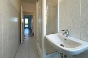 Schöne 3-Raum-Wohnung mit Balkon – Ihr Rückzugsort zum Wohlfühlen! – Martin-Agricola-Straße 6, 39108 Magdeburg – Vorschaubild 4