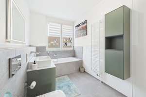 Bezugsfertige Penthousewohnung Lichtdurchflutet mit Blick ins Grüne Im beliebten Kölner Süden – 50969 Zollstock, Köln – Vorschaubild 2