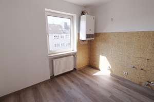 Frisch renovierte 1-Zimmerwohnung mit Balkon – Nibelungenstr. 45a, 42369 Ronsdorf, Wuppertal – Vorschaubild 2