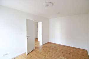 Eleganter Wohntraum mit Balkon, Einbauküche und Komfortausstattung - verfügbar ab 15.09./01.10.2026 – Die vollständige Adresse der Immobilie erhältst du vom Anbieter., 15711 Königs Wusterhausen – Vorschaubild 11