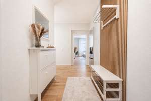 Neu sanierte & neu vollmöblierte 3-RW * neue EBK *Süd-Balkon* Bad mit Fenster + Wanne* zentral! – Hansastraße 22, 1097 Leipziger Vorstadt, Dresden – Vorschaubild 8