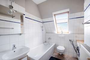Attraktive Dachgeschosswohnung mit Terrasse und Spreeblick – Die vollständige Adresse der Immobilie erhältst du vom Anbieter., 12459 Oberschöneweide, Berlin – Vorschaubild 7