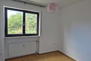 Viel Platz für die Familie: Einfamilienhaus mit Einliegerwohnung & Garten – Die vollständige Adresse der Immobilie erhältst du vom Anbieter., 61381 Friedrichsdorf – Vorschaubild 7