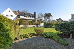 Gepflegter Bungalow mit herrlichem Grundstück und Garage in der Nähe des Ostparks – Düsseldorf – Vorschaubild 14