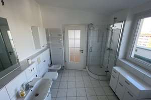 Rarität: Exklusive 3,5 Zimmer-Penthouse-Wohnung mit traumhaftem Ausblick – Alfons-Auer-Straße 8b, 93053 Galgenberg, Regensburg – Vorschaubild 15