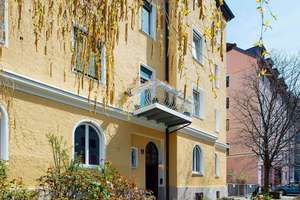 ALTBAU IN BESTLAGE NEUHAUSEN – Die vollständige Adresse der Immobilie erhältst du vom Anbieter., 80634 Neuhausen, München – Vorschaubild 9