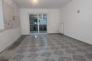 Gepflegte 3-Zimmer-Wohnung mit Einbauküche und Terrasse zu vermieten. – Gstadt 1a, 91757 Treuchtlingen – Vorschaubild 3