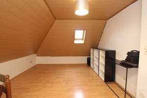 Gemütliche 2-3 ZKB Dachgeschosswohnung mit Fernblick nähe Klinikum – Ihringshäuser Straße 93, 34125 Fasanenhof, Kassel – Vorschaubild 6