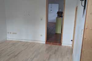 charmantes Fachwerkhaus in zentraler Lage in Groß-Umstadt zu vermieten. – Darmstadt-Dieburg (Kreis) – Vorschaubild 2