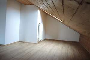 Große DHH, ca. 150 qm Wfl., in RO / Aising + Garage + großem Garten – Die vollständige Adresse der Immobilie erhältst du vom Anbieter., 83026 Happing, Rosenheim – Vorschaubild 4