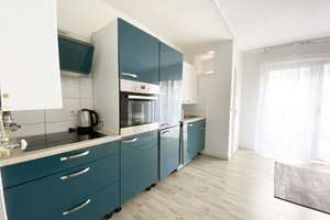* ab 01.01. * separates Schlafzimmer, große Wohnküche, bodentiefe Fenster – Wörthstr. 12a, 47053 Hochfeld, Duisburg – Vorschaubild 1