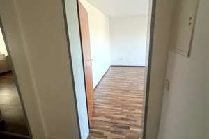 Helle 3,5-Zimmer-Dachgeschosswohnung mit Balkon in Duisburg-Hamborn – Markgrafenstr. 3, 47166 Obermarxloh, Duisburg – Vorschaubild 27