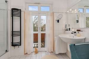 Property thumbnail 18