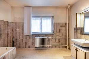 Property thumbnail 9