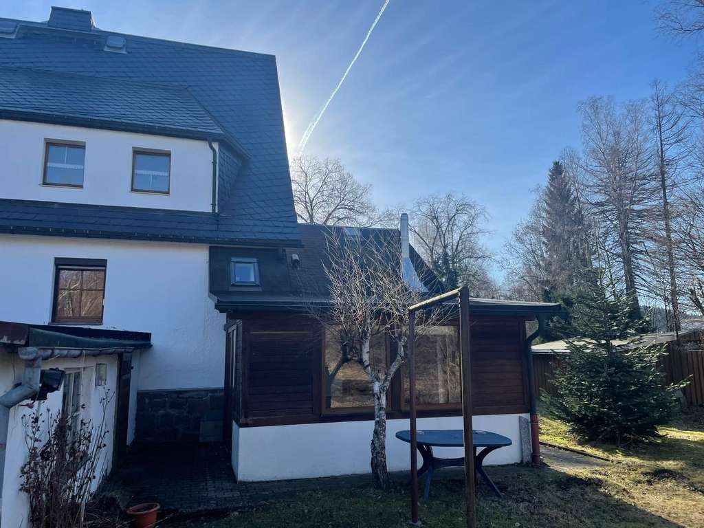 Immobilie in Grünhain-Beierfeld - Kleine Doppelhaushälfte in beliebter und ruhiger Wohnlage - Bild 3