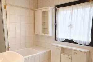 Bungalow mit 137 qm, Südgarten + vielseitigem Souterrain (100 qm), Stockelsdorf - Provisionsfrei! – Die vollständige Adresse der Immobilie erhältst du vom Anbieter., 23617 Stockelsdorf – Vorschaubild 5