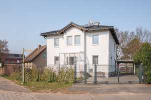 Geräumiges Einfamilienhaus mit Einliegerwohnung in Staaken – Berlin – Vorschaubild 9