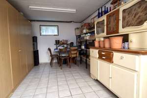 Einfamilienhaus mit Einliegerwohnung und Anbau mit großem Garten Ingolstadt-Ringsee – Die vollständige Adresse der Immobilie erhältst du vom Anbieter., 85053 Südost, Ingolstadt – Vorschaubild 42