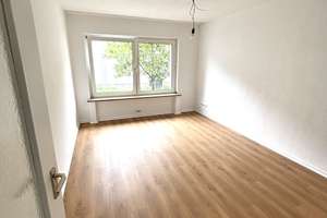 Frisch sanierte, bezugsfertige 3,5 Raum Wohnung, Nähe Uniklinikum – Windmühlenstrasse 39, 45147 Holsterhausen, Essen – Vorschaubild 4