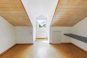 Flexibel Wohnen! 5-Zimmer-DG-Wohnung mit Gartenanteil, TG-Stellplatz und kleiner Galerie – Die vollständige Adresse der Immobilie erhältst du vom Anbieter., 89143 Blaubeuren – Vorschaubild 12