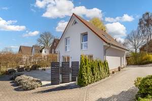 Modernes Einfamilienhaus in den Vier-und Marschlanden – Die vollständige Adresse der Immobilie erhältst du vom Anbieter., 21039 Curslack, Hamburg – Vorschaubild 7