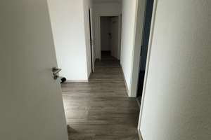 Modern renovierte Wohnung mit drei Zimmern, Balkon und viel Tageslicht – Die vollständige Adresse der Immobilie erhältst du vom Anbieter., 55116 Altstadt, Mainz – Vorschaubild 8