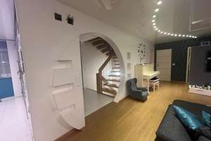 Geräumiges und modernisiertes 8-Zimmer-Einfamilienhaus mit geh. Innenausstattung in bester Lage – Die vollständige Adresse der Immobilie erhältst du vom Anbieter., 76149 Neureut, Karlsruhe – Vorschaubild 13