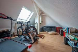 Ein Zuhause mit Potenzial auf 458 m² Grund – Zweifamilienhaus für flexible Nutzungsmöglichkeiten – Die vollständige Adresse der Immobilie erhältst du vom Anbieter., 41238 Grenzland-Stadion, Mönchengladbach – Vorschaubild 10