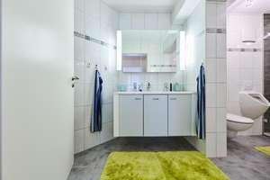 140 m² Wohnkomfort | 4,5 Zimmer | Große Sonnenterrasse | TG-Stellplatz – Die vollständige Adresse der Immobilie erhältst du vom Anbieter., 70794 Filderstadt – Vorschaubild 22