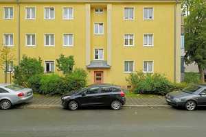 Schöne 2 Zimmer Wohnung mit Balkon ins Grüne – Pleydenwurffstr. 2, 90408 Nürnberg – Vorschaubild 1