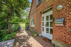Bezugsfreies Wohnhaus mit zwei Wohneinheiten und Garten auf Fehmarn – Die vollständige Adresse der Immobilie erhältst du vom Anbieter., 23769 Fehmarn – Vorschaubild 11