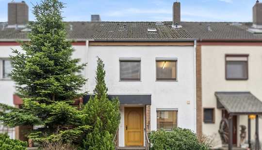 Bild von Ihr neues Zuhause – Reihenmittelhaus mit ca. 120 m² Wohnfläche, Garten und Garage in  Sehnde - Ilten