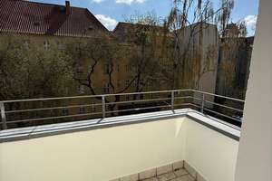 Sonnige Maisonette im Komponistenviertel - 2 Balkone, Südausrichtung & ruhige Lage im Grünen – Die vollständige Adresse der Immobilie erhältst du vom Anbieter., 13088 Weißensee, Berlin – Vorschaubild 16