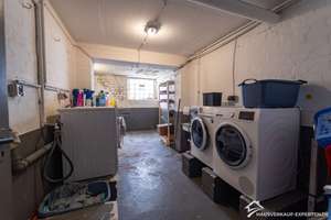 Großzügiges Mehrgenerationenhaus mit 3 Wohneinheiten, Pool, Sauna und 3 Garagen – Die vollständige Adresse der Immobilie erhältst du vom Anbieter., 46049 Lirich-Nord, Oberhausen – Vorschaubild 32