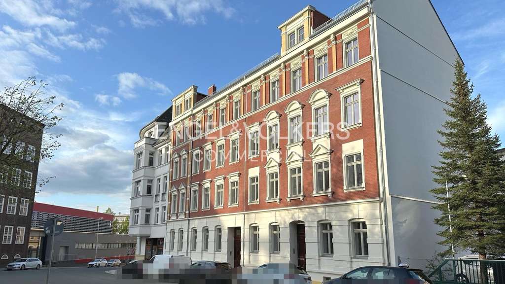 Zwei Mehrfamilienhäuser kernsaniert in 2022/2023