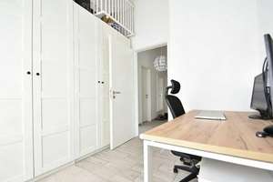Moderne lichtdurchflutete 4-Zimmer-Wohnung | Balkon & Garage | EBK | 3 Min U-Bahn | Nähe Uni Hohenh – Die vollständige Adresse der Immobilie erhältst du vom Anbieter., 70599 Plieningen (Ortsteil), Stuttgart – Vorschaubild 2