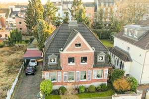 Elegante Stadtresidenz mit zeitlosem Charme im idyllischen Benrath – Die vollständige Adresse der Immobilie erhältst du vom Anbieter., 40597 Benrath, Düsseldorf – Vorschaubild 1