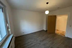 OFFENE Besichtigung am 15.3. um 12:00 Uhr - Attraktive 2-Zimmer-Wohnung in ruhigem 5 Parteien Haus – Am Hagen 19, 42855 Remscheid – Vorschaubild 10