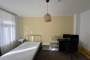 Wohnung mit zwei Zimmern und Balkon am Stadtpark – Sommerstraße 12, 90762 Fürth – Vorschaubild 5