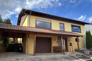 HÜTTERSDORF : Solides Haus mit FAMILIENFREUNDLICHEM Grundriss in RUHIGER Lage !     – Die vollständige Adresse der Immobilie erhältst du vom Anbieter., 66839 Schmelz – Vorschaubild 1