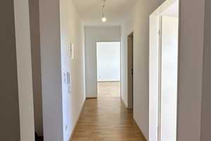 Unverbaubarer Ausblick! 2 Zimmer ETW mit TG-Stellplatz – München – Vorschaubild 8