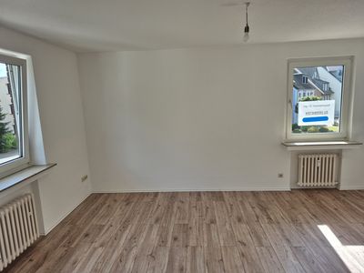 Appartement renoviert in Oberhausen-Holten zu vermieten