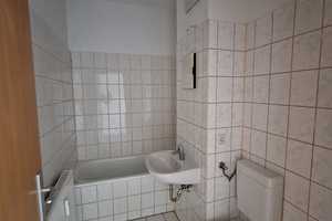 Top Wohnung mit Balkon - Leben im Osten der Stadt! – Luxemburgstraße 32, 39114 Magdeburg – Vorschaubild 6