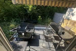 Helle 3,5 Zimmer Wohnung mit Terasse und Garten
