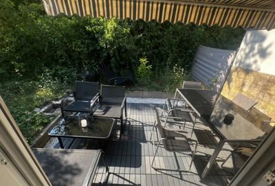 Helle 3,5 Zimmer Wohnung mit Terasse und Garten