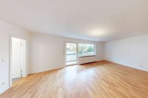 Helles 1-Zimmer-Apartment mit Balkon