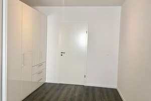 Geschmackvolle Wohnung mit zwei Räumen und Einbauküche in Düsseldorf, Exklusive und neuwertig – Witzelstraße 1A, 40225 Bilk, Düsseldorf – Vorschaubild 8