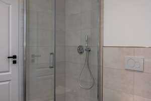 Sanierte Wohnung im repräsentativen Villenensemble am Ekhofplatz – in unmittelbarer Wassernähe – Die vollständige Adresse der Immobilie erhältst du vom Anbieter., 12557 Köpenick, Berlin – Vorschaubild 22